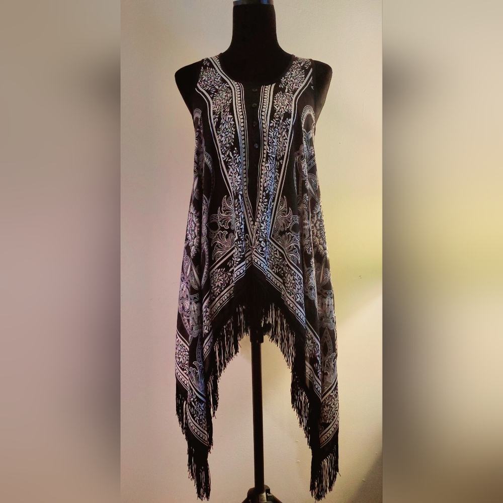 Ali & Kris  Fringe Top Size Large